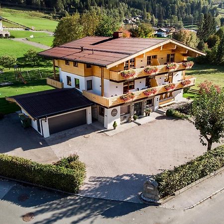 Appartement Muehle - Including Summercard, Sauna, Kaprun'S Largest Private Garden With Panoramic View Eksteriør billede